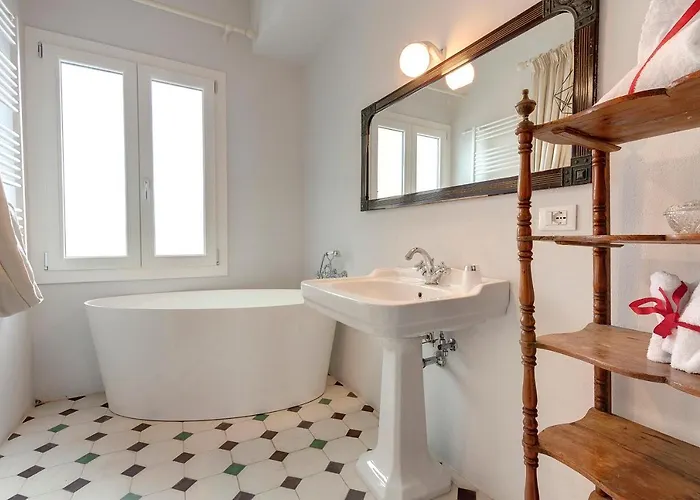 Nori By Mamo * Florence